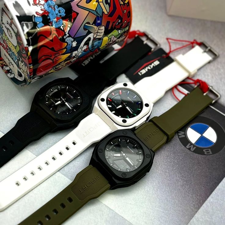 2328 SKMEI Montre numérique pour hommes, bracelet en plastique, waterproof