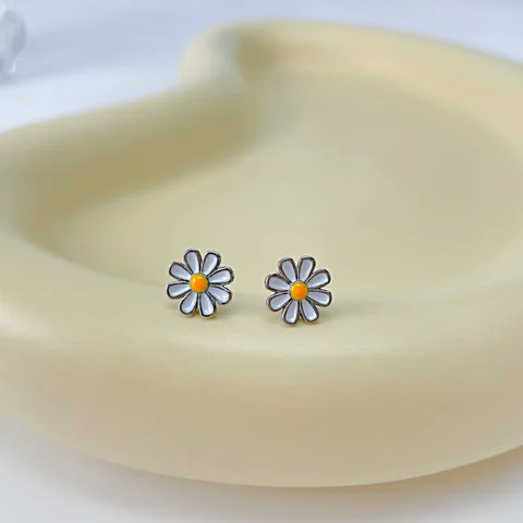 TGE333 - Boucles d'oreilles en fleur margerite