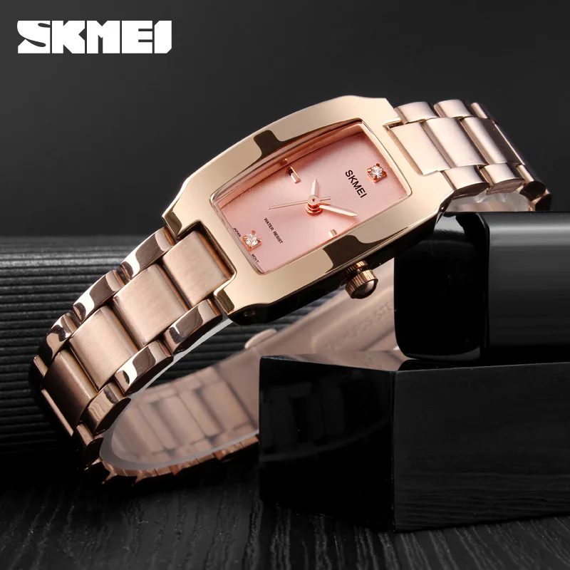 1400 Montre SKMEI  pour femme en stainless steel